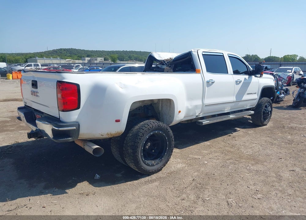 2019 GMC SIERRA 3500HD DENALI VIN: 1GT42WEY4KF122244