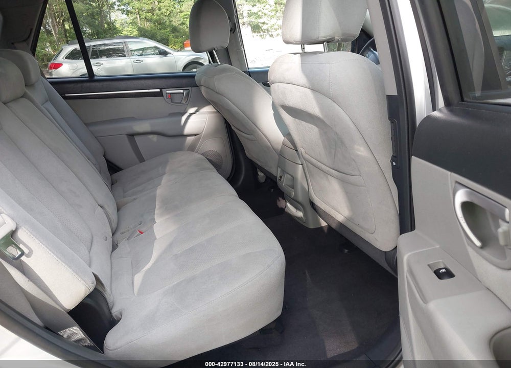 2009 HYUNDAI SANTA FE GLS VIN: 5NMSG73D79H237609