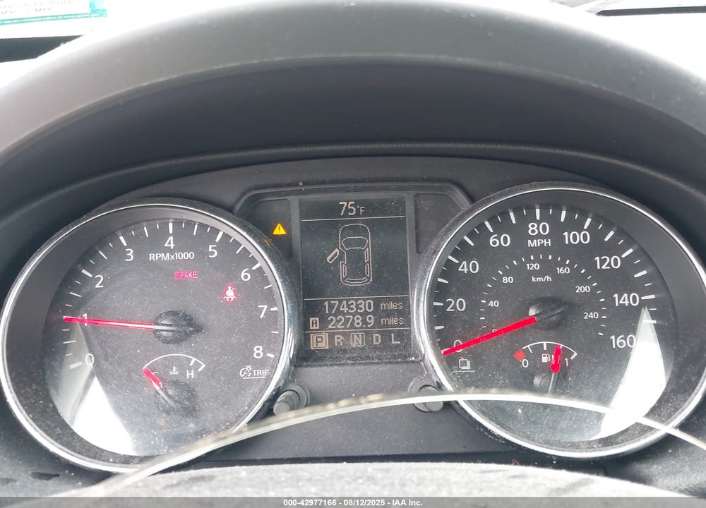2015 NISSAN ROGUE VIN: JN8AS5MT2FW665542