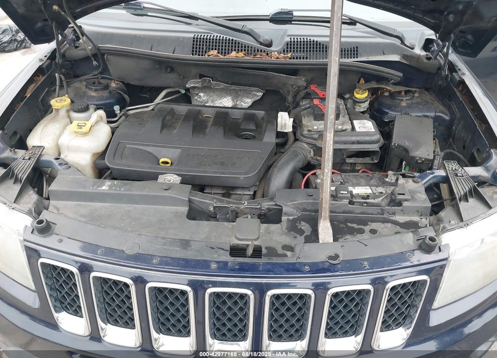 2014 JEEP COMPASS VIN: 1C4NJDBB4ED852649