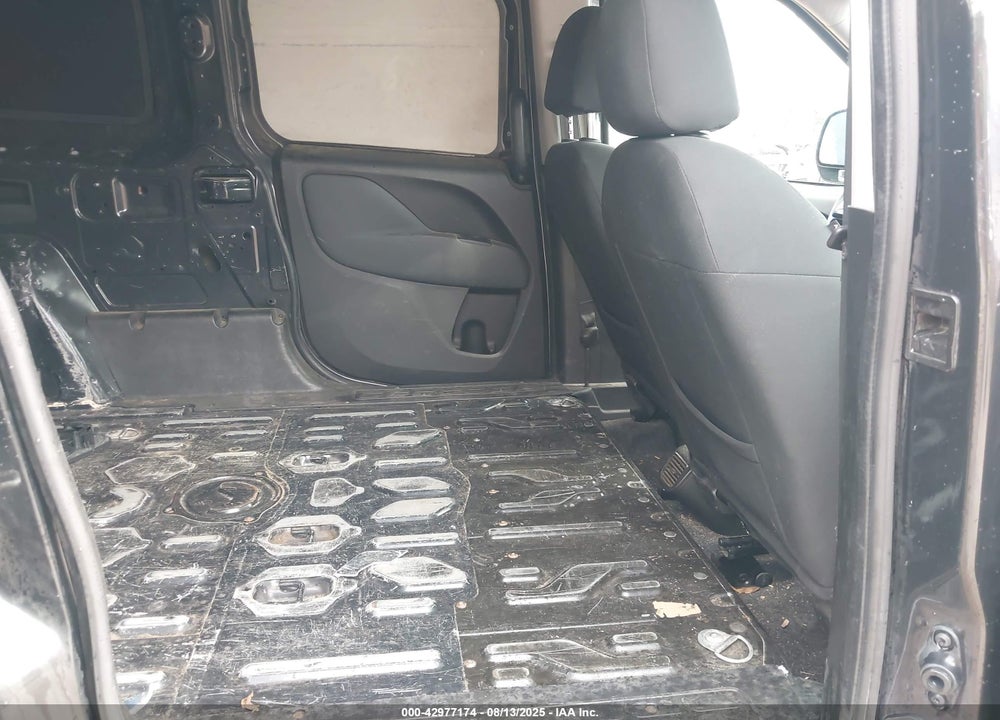 2015 RAM PROMASTER CITY TRADESMAN VIN: ZFBERFAT8F6A86354