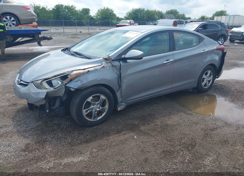 2014 HYUNDAI ELANTRA SE VIN: KMHDH4AE9EU195247