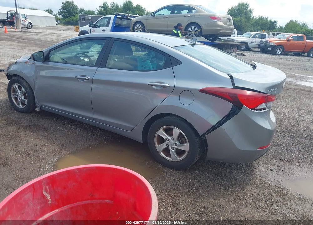 2014 HYUNDAI ELANTRA SE VIN: KMHDH4AE9EU195247