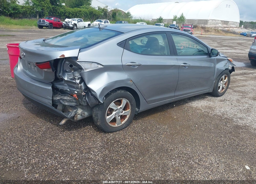 2014 HYUNDAI ELANTRA SE VIN: KMHDH4AE9EU195247