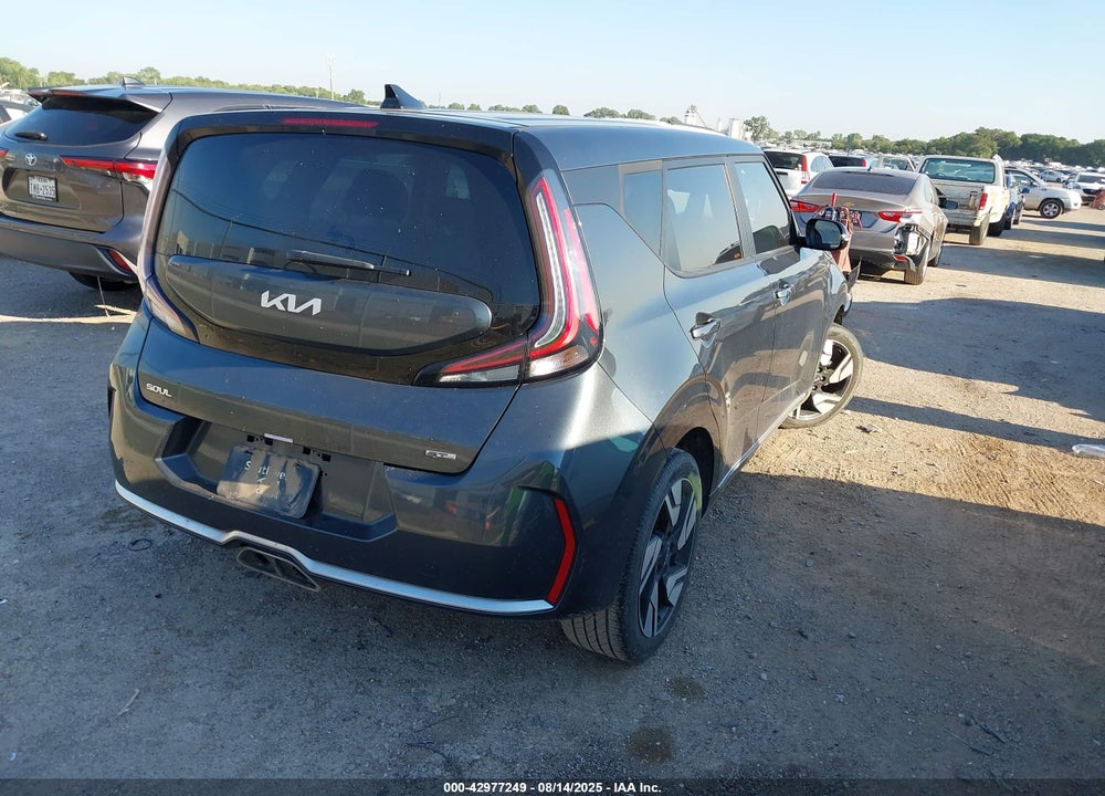 2023 KIA SOUL VIN: KNDJ53AU3P7200333