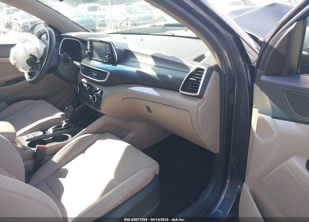 2020 HYUNDAI TUCSON VALUE VIN: KM8J33A40LU089026