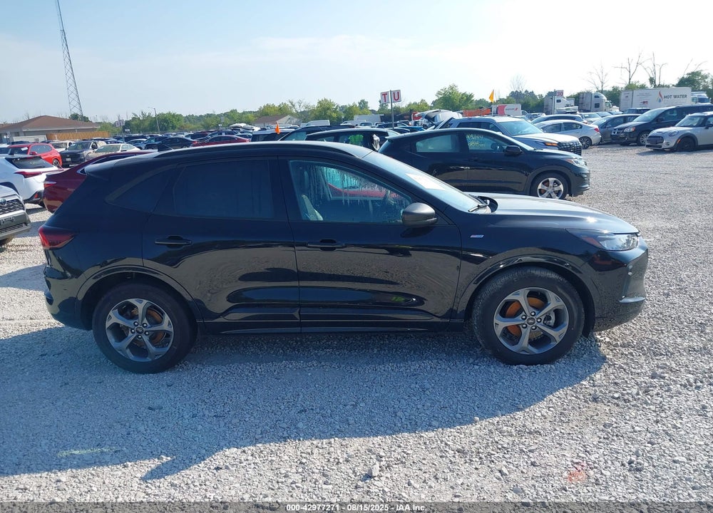2023 FORD ESCAPE ST LINE VIN: 1FMCU9MN0PUB08418