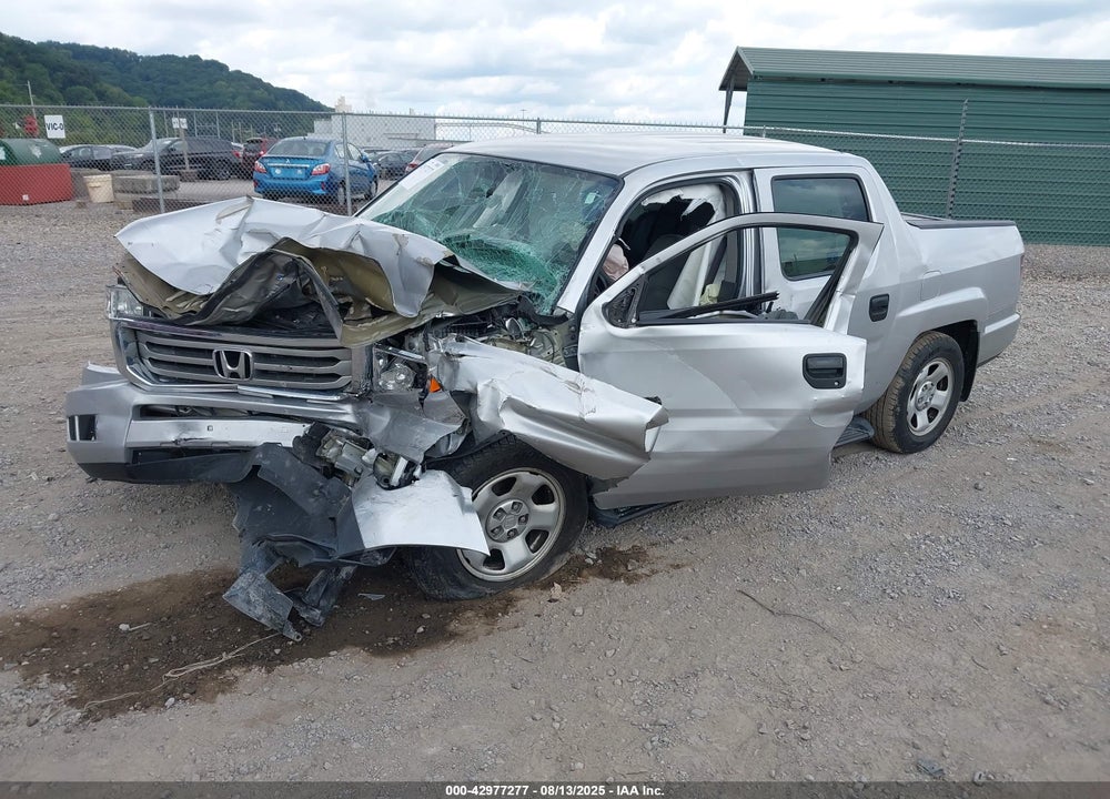 2013 HONDA RIDGELINE VIN: 5FPYK1F28DB007563