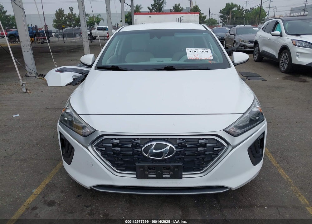 2020 HYUNDAI IONIQ HYBRID VIN: KMHC65LCXLU213688
