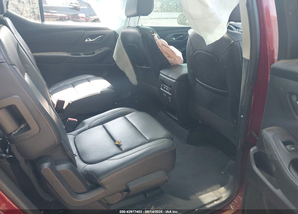 2020 CHEVROLET TRAVERSE VIN: 1GNEVKKW6LJ187917