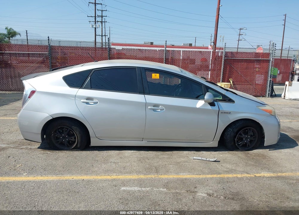2013 TOYOTA PRIUS VIN: JTDKN3DU3D5612923