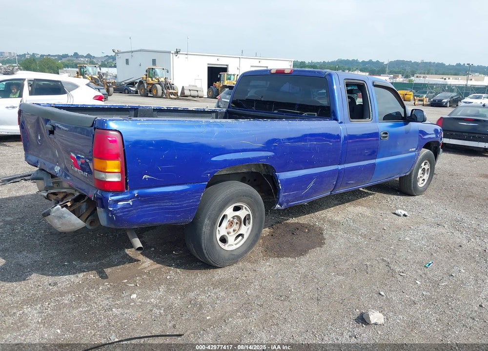 2001 CHEVROLET SILVERADO 1500 LS VIN: 1GCEK19T71E181881