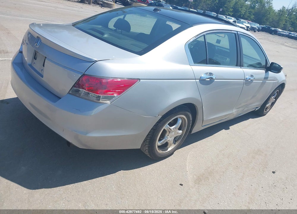 2008 HONDA ACCORD 2.4 EX-L VIN: 1HGCP26808A095670