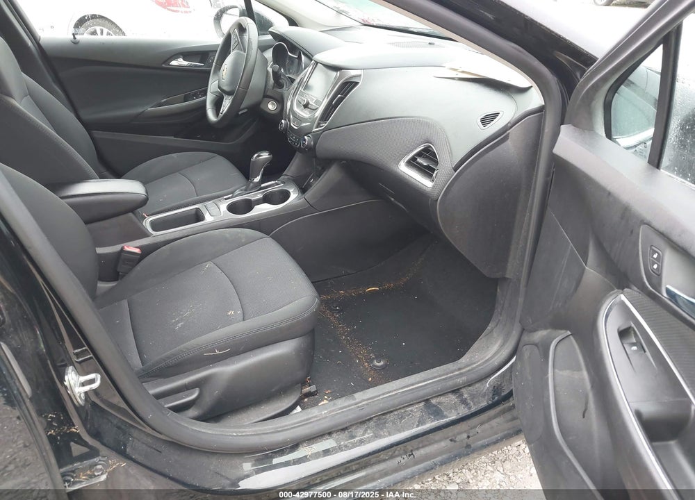 2017 CHEVROLET CRUZE VIN: 1G1BE5SM4H7171482