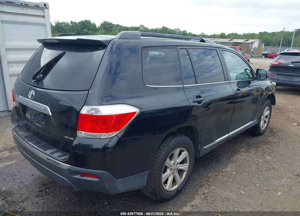 2013 TOYOTA HIGHLANDER BASE PLUS V6 VIN: 5TDBK3EH8DS178731