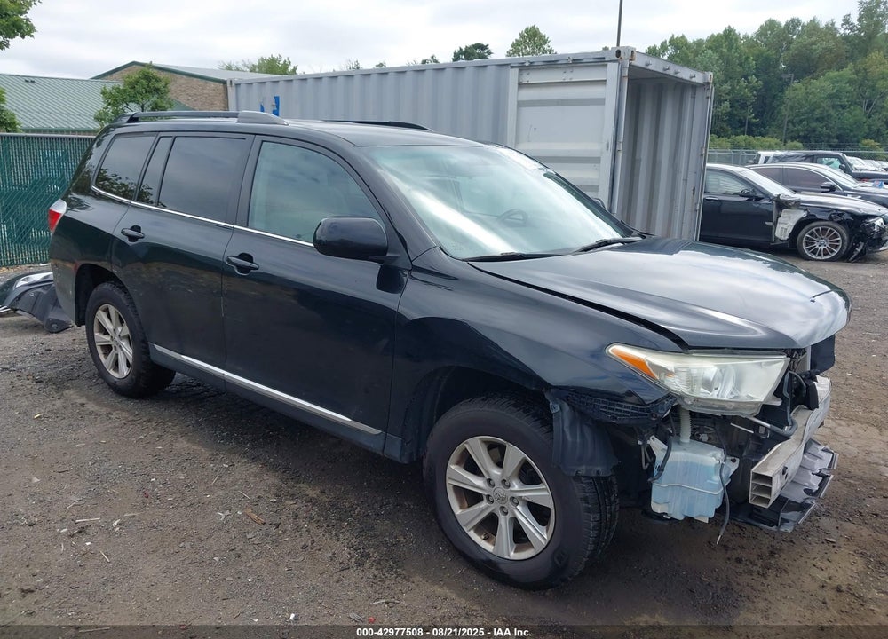 2013 TOYOTA HIGHLANDER BASE PLUS V6 VIN: 5TDBK3EH8DS178731