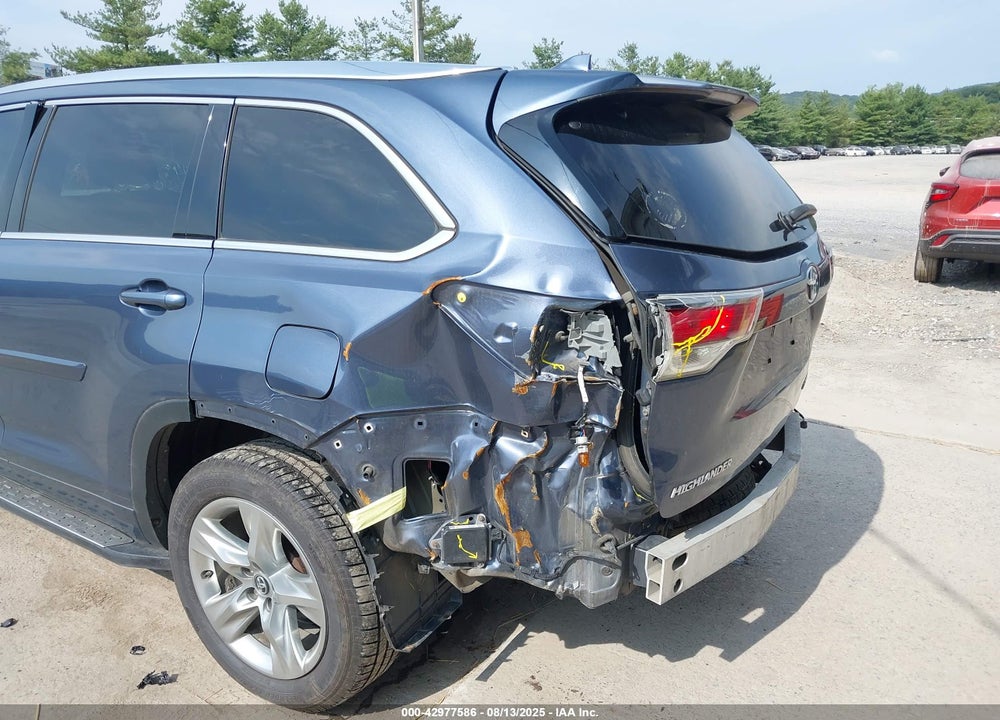 2016 TOYOTA HIGHLANDER LIMITED V6 VIN: 5TDDKRFH5GS330592