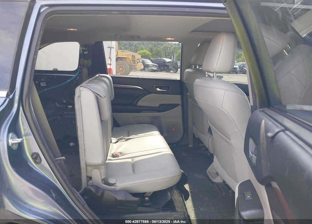 2016 TOYOTA HIGHLANDER LIMITED V6 VIN: 5TDDKRFH5GS330592