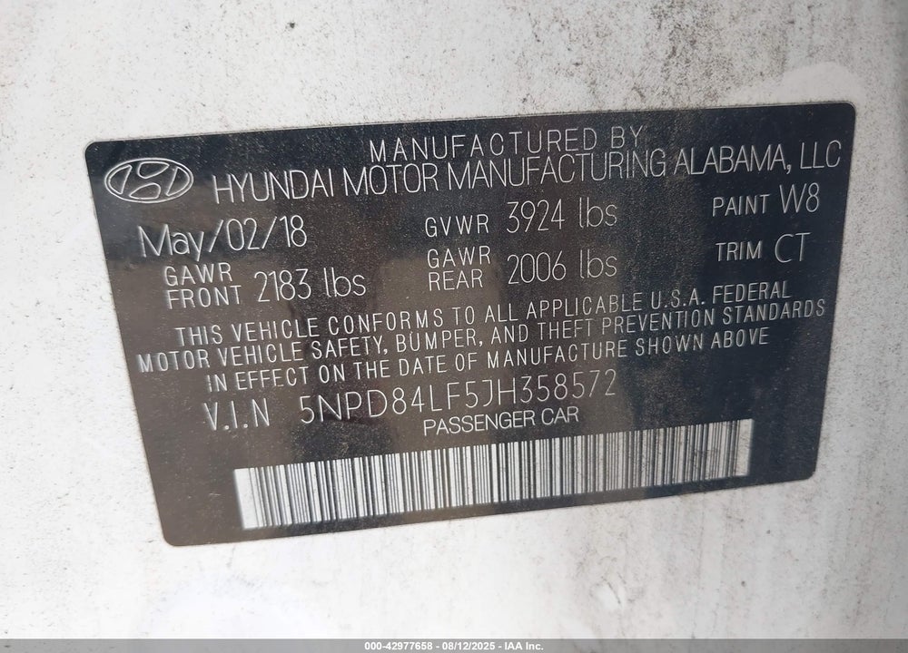 2018 HYUNDAI ELANTRA VIN: 5NPD84LF5JH358572