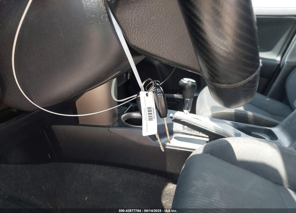 2014 TOYOTA RAV4 VIN: 2T3WFREV0EW116237