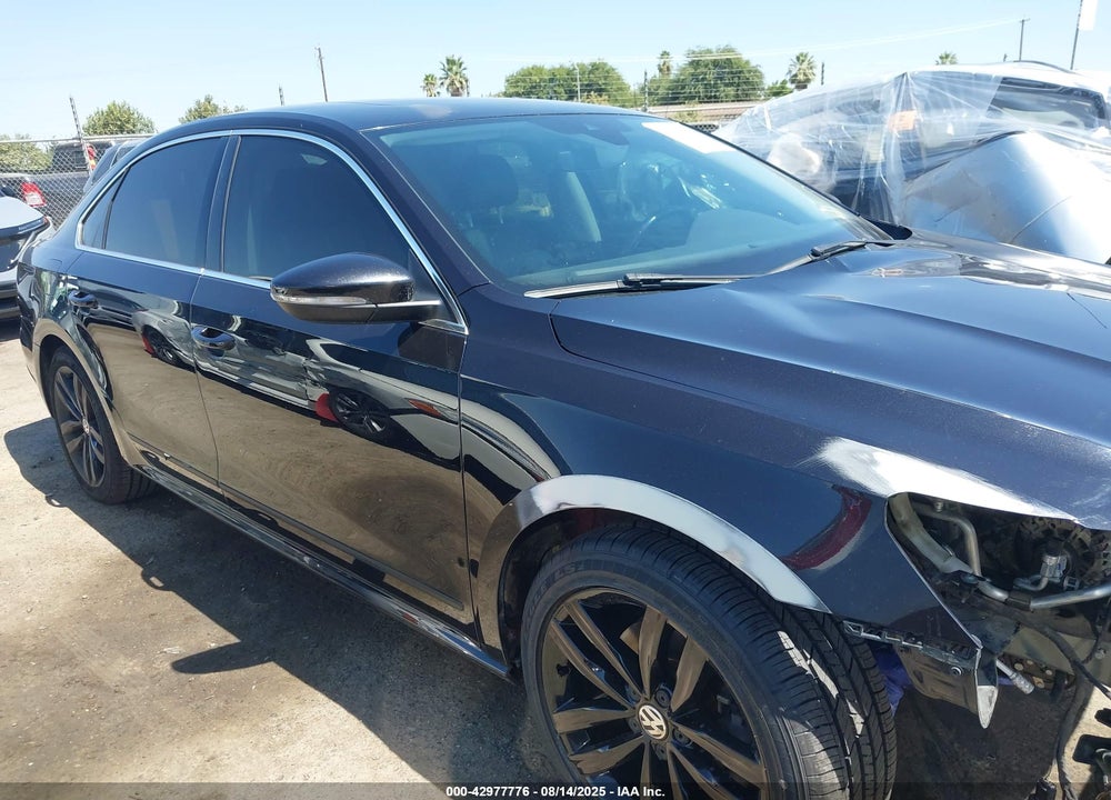 2018 VOLKSWAGEN PASSAT VIN: 1VWCA7A32JC007167