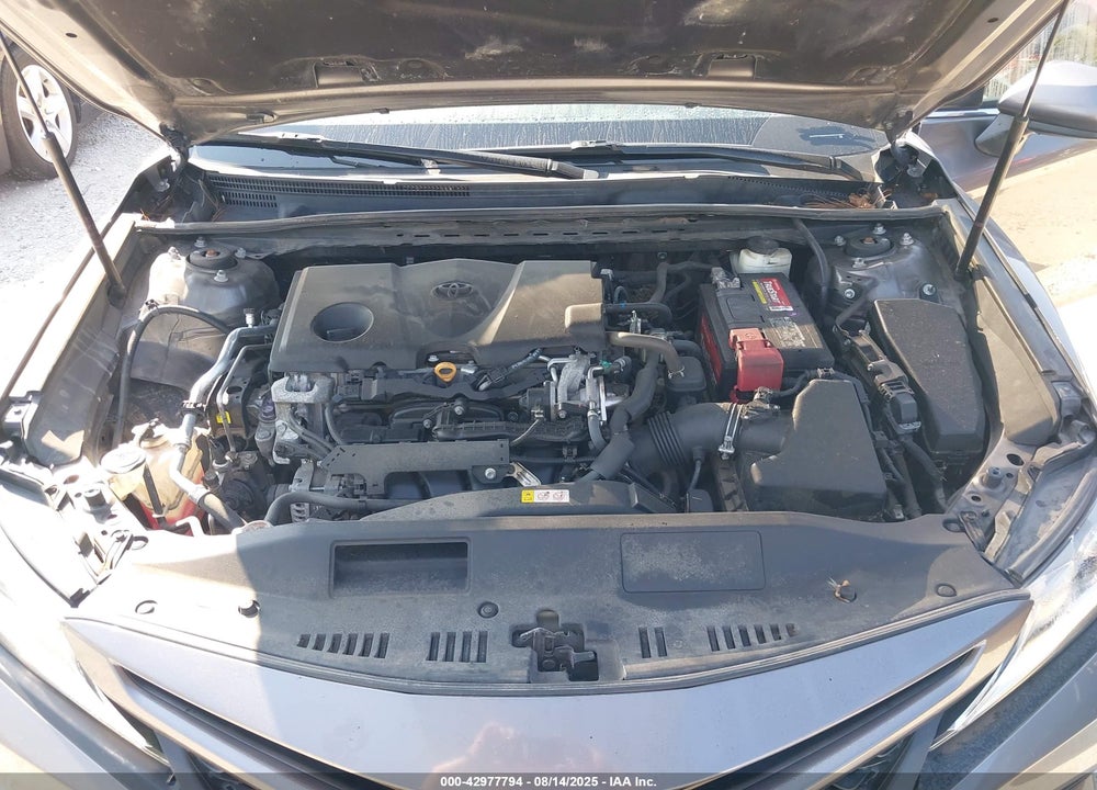 2018 TOYOTA CAMRY VIN: 4T1B11HK9JU637427