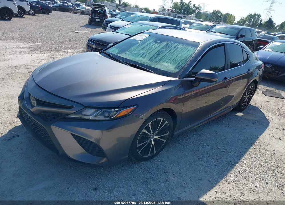 2018 TOYOTA CAMRY VIN: 4T1B11HK9JU637427