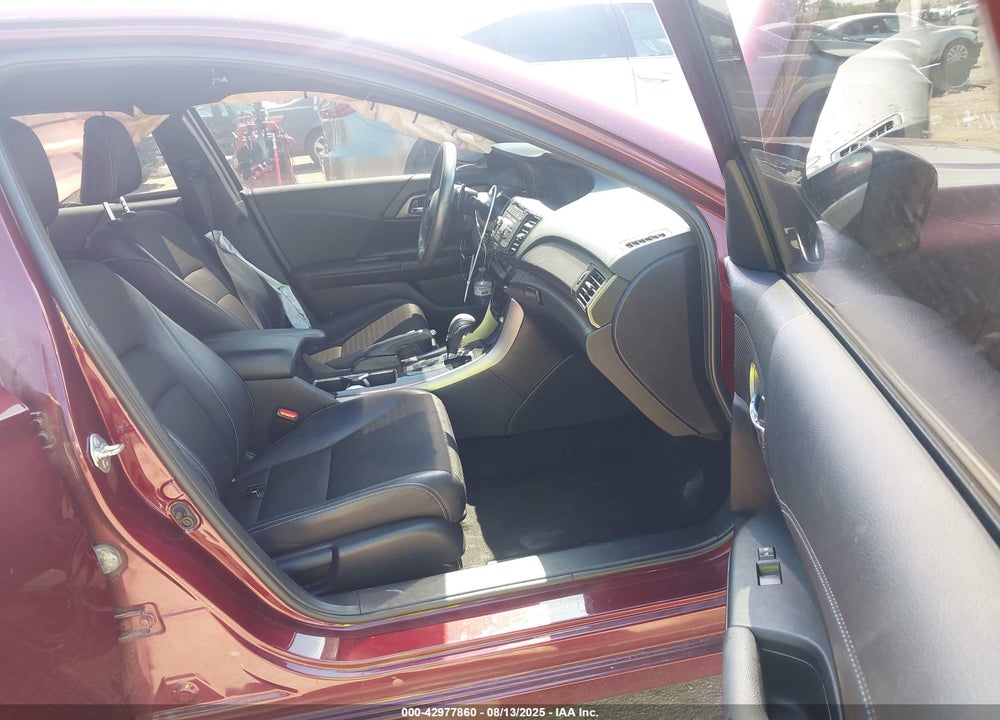 2017 HONDA ACCORD SPORT VIN: 1HGCR2F52HA226422