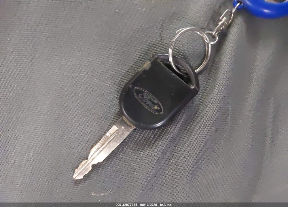 2009 FORD ESCAPE HYBRID VIN: 1FMCU59389KA25530