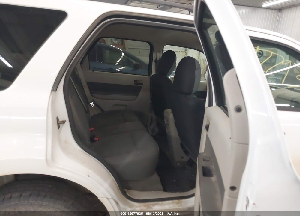 2009 FORD ESCAPE HYBRID VIN: 1FMCU59389KA25530