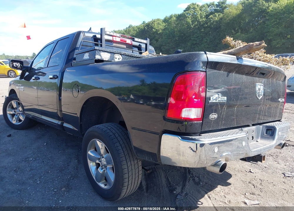 2017 RAM 1500 VIN: 1C6RR7GT4HS569284