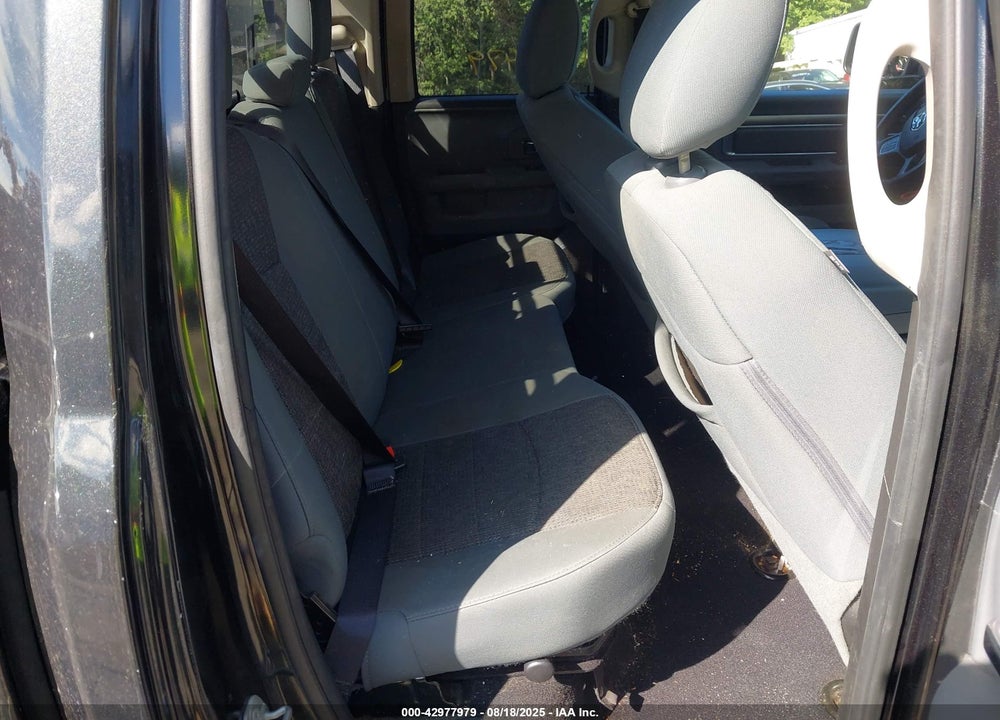 2017 RAM 1500 VIN: 1C6RR7GT4HS569284