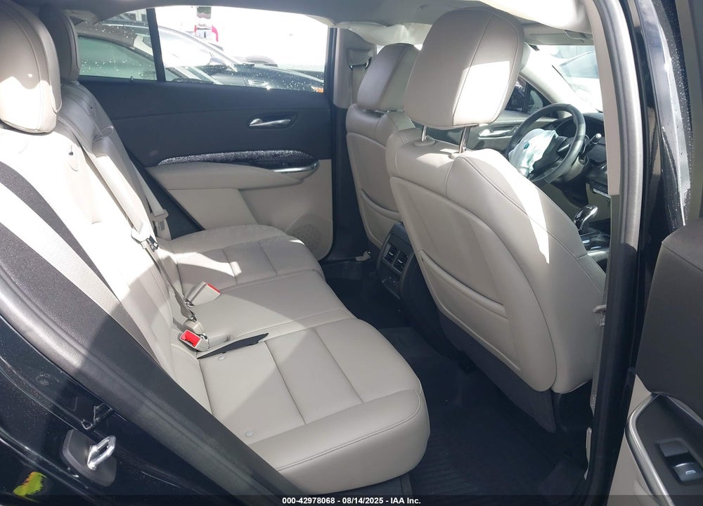 2020 CADILLAC XT4 VIN: 1GYAZAR48LF097403
