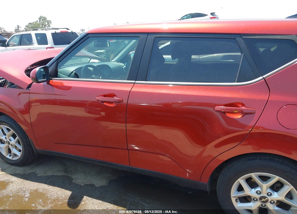 2023 KIA SOUL VIN: KNDJ23AU0P7190255