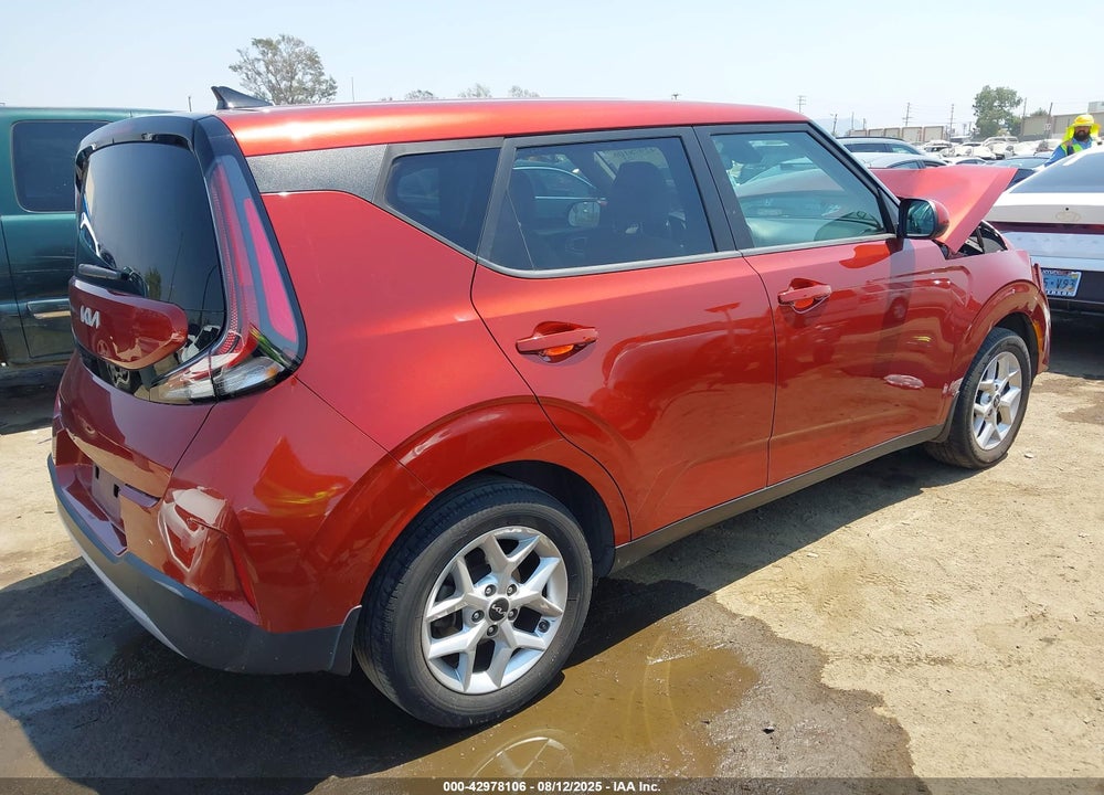 2023 KIA SOUL VIN: KNDJ23AU0P7190255