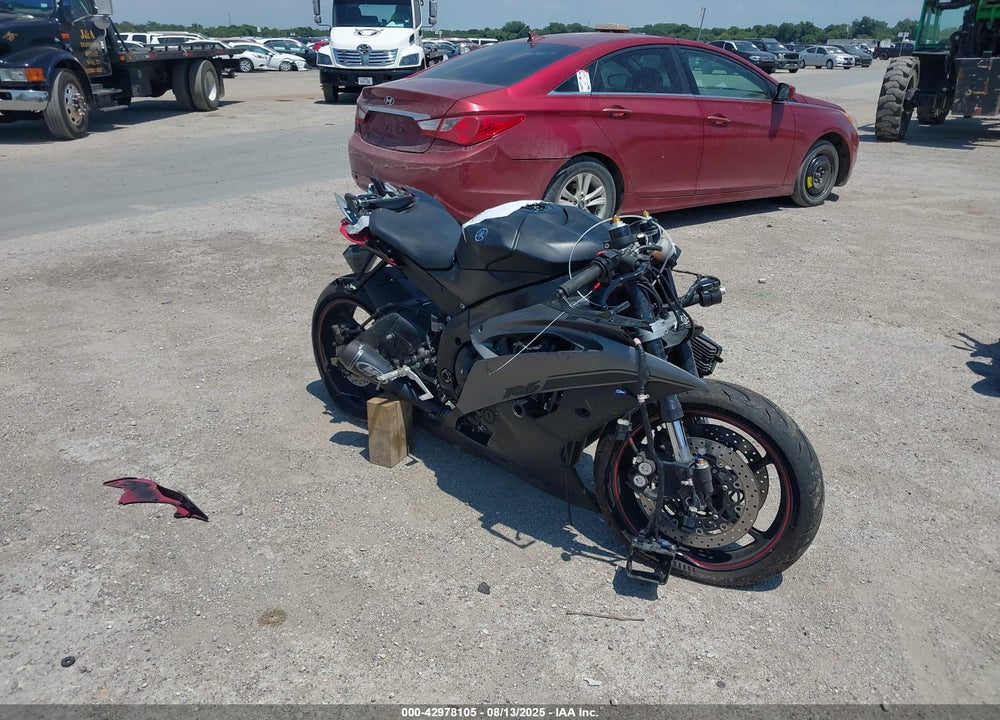 2008 YAMAHA YZFR6 VIN: JYARJ16E58A005841