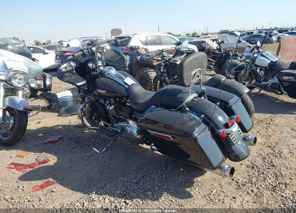 2023 HARLEY-DAVIDSON FLTRX VIN: 1HD1KHC19PB662027