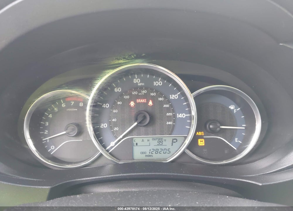 2014 TOYOTA COROLLA LE VIN: 5YFBURHE6EP176985