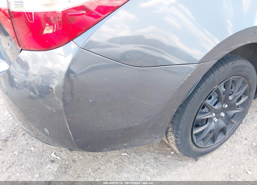 2014 TOYOTA COROLLA LE VIN: 5YFBURHE6EP176985
