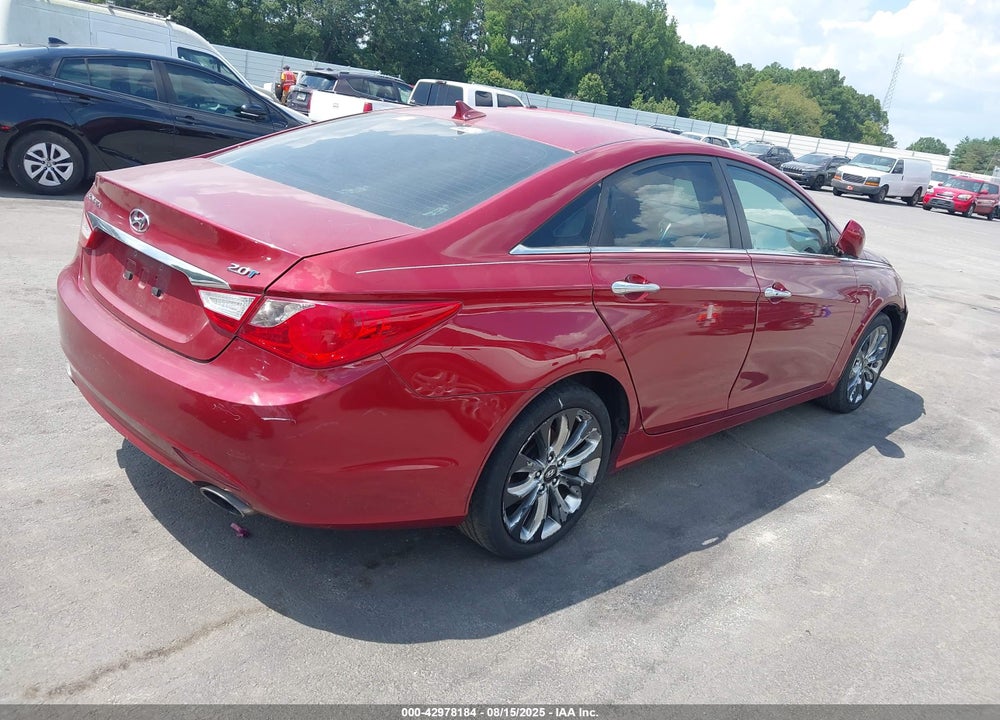 2011 HYUNDAI SONATA VIN: 5NPEC4AB0BH241650