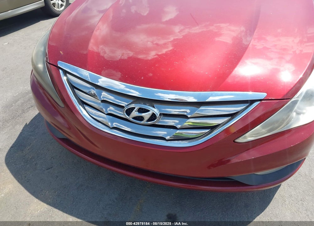 2011 HYUNDAI SONATA VIN: 5NPEC4AB0BH241650