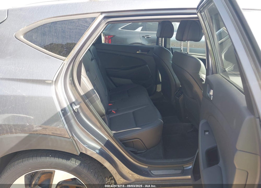 2016 HYUNDAI TUCSON VIN: KM8J3CA20GU191544