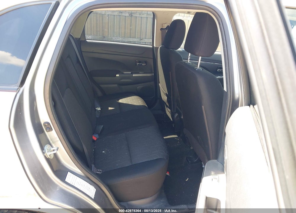 2021 MITSUBISHI OUTLANDER SPORT VIN: JA4ARUAU5MU017548