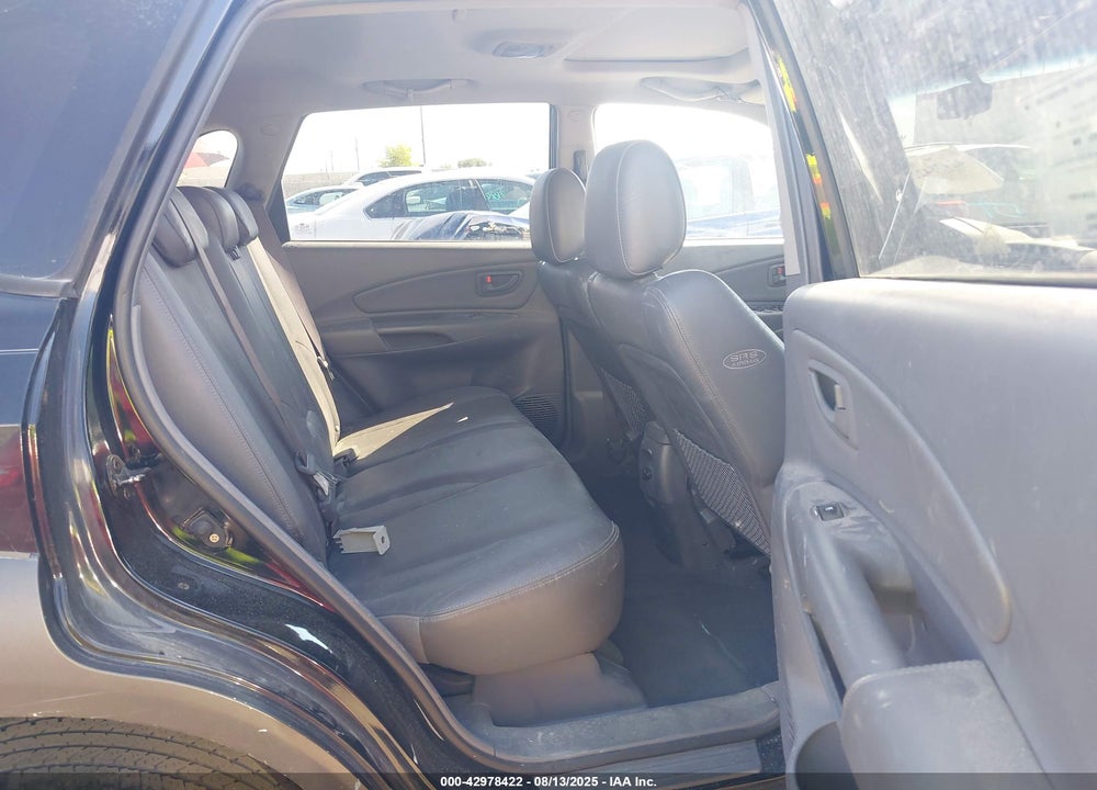2005 HYUNDAI TUCSON GLS/LX VIN: KM8JN72D65U074906