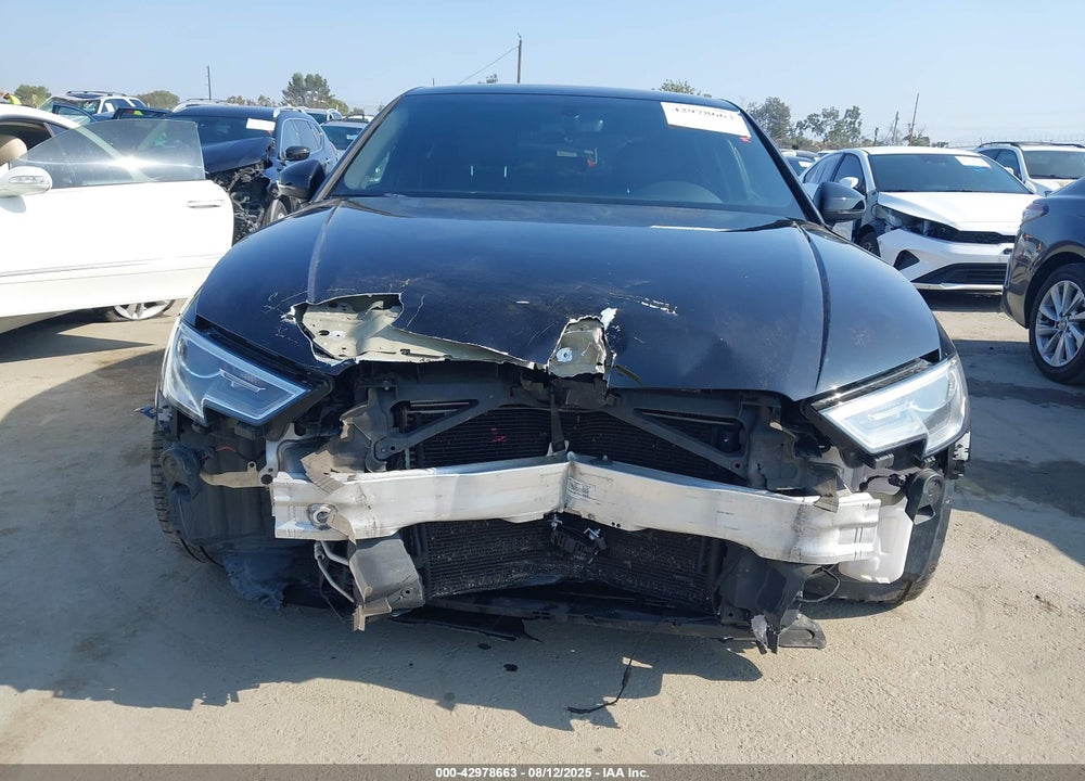 2018 AUDI A3 VIN: WAUAUGFF7J1013446