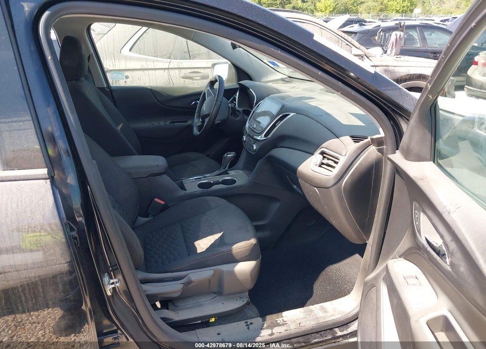 2019 CHEVROLET EQUINOX VIN: 2GNAXVEX2K6210927