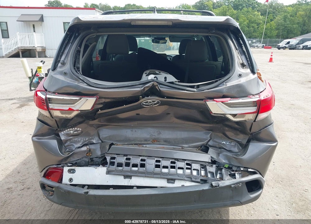 2017 TOYOTA HIGHLANDER VIN: 5TDKZRFH1HS514335