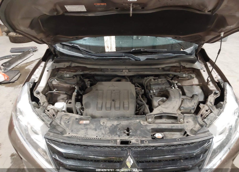 2019 MITSUBISHI ECLIPSE CROSS LE VIN: JA4AT4AA4KZ000506