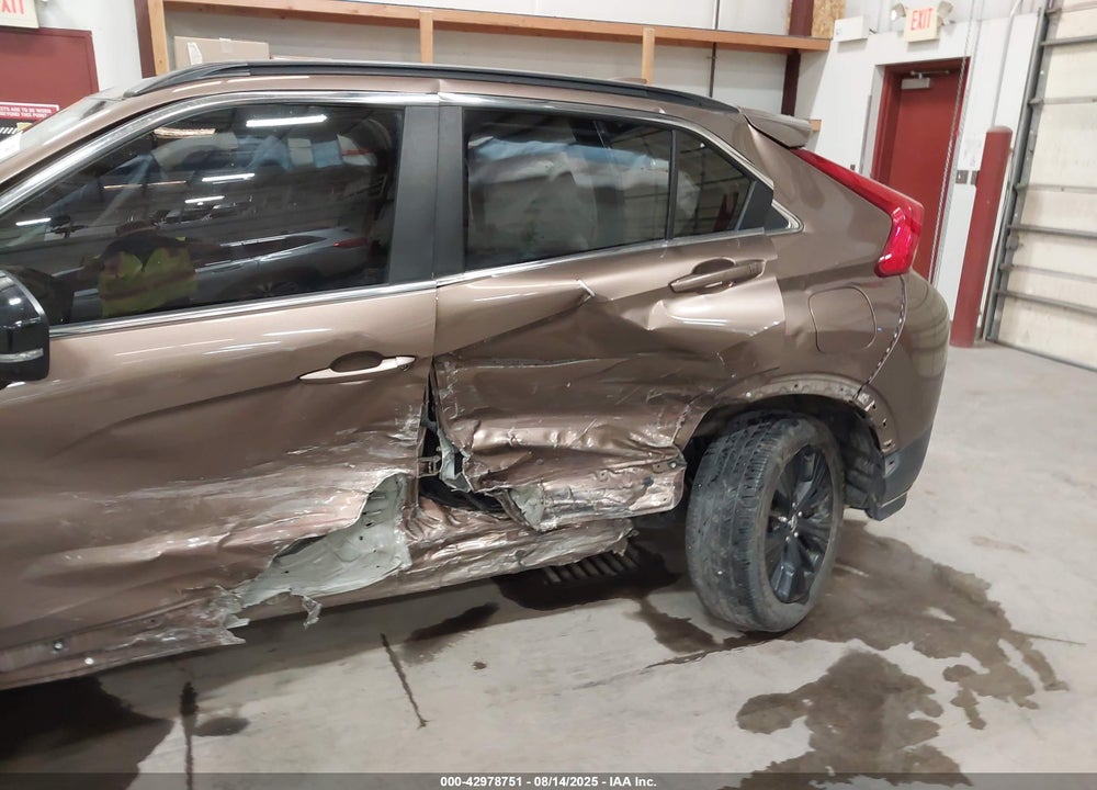 2019 MITSUBISHI ECLIPSE CROSS LE VIN: JA4AT4AA4KZ000506