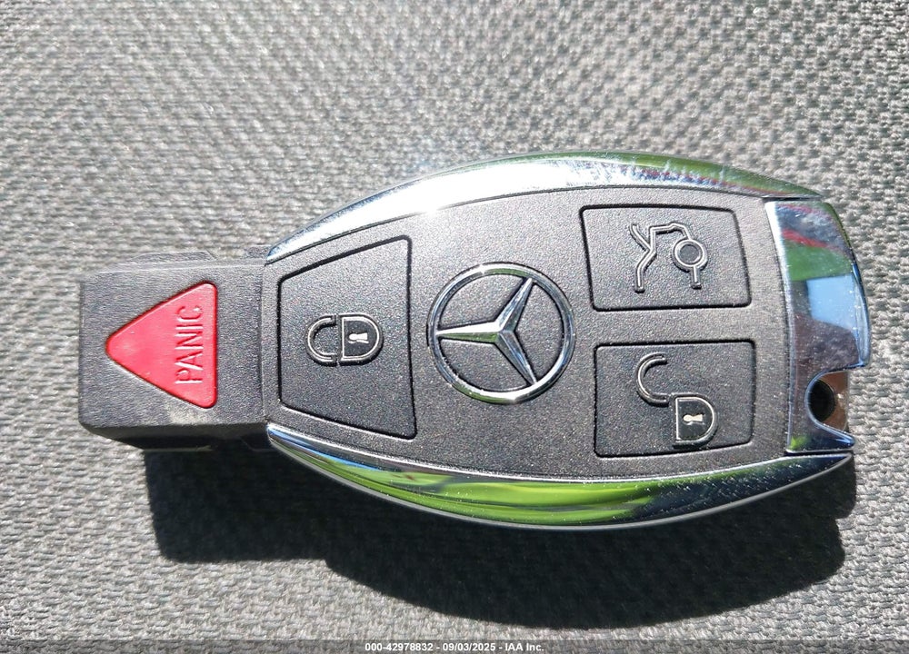 2004 MERCEDES-BENZ CL 55 AMG VIN: WDBPJ74J44A039552